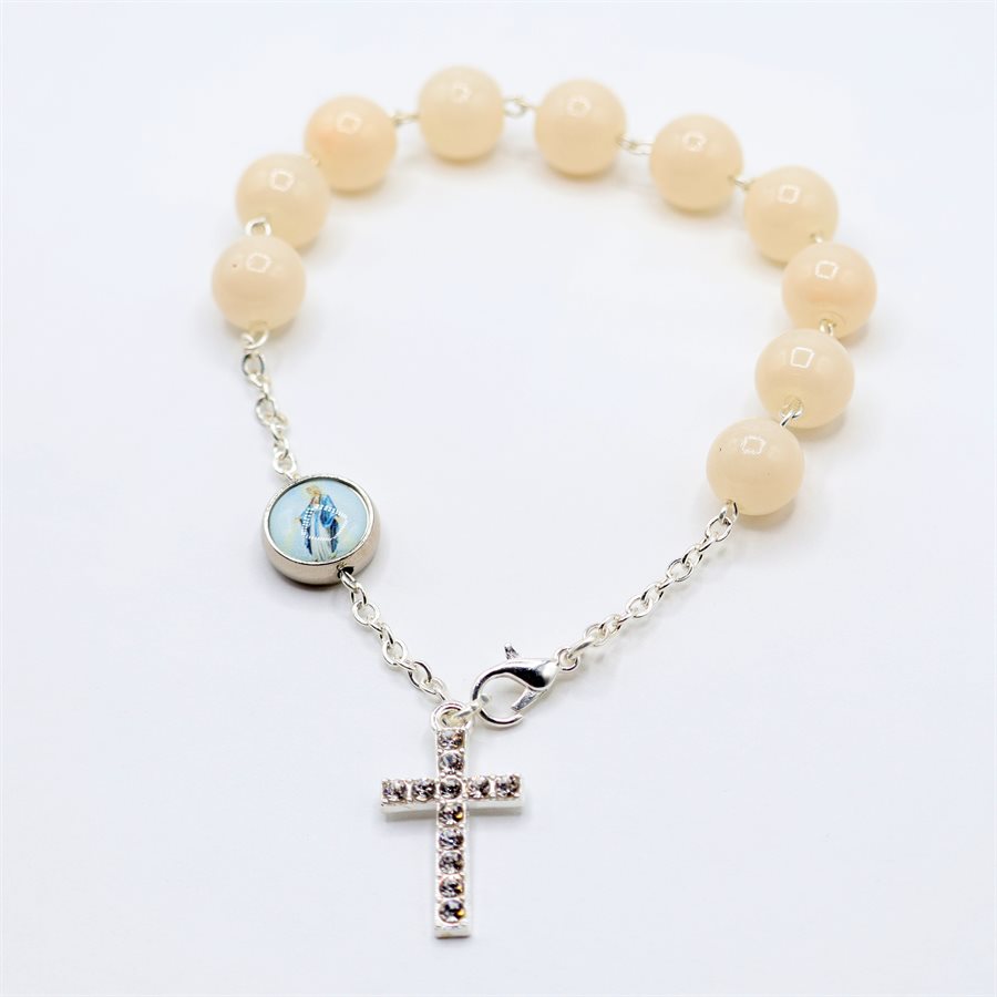 Bracelet Dizainier, grains 10 mm, crème, croix perlés