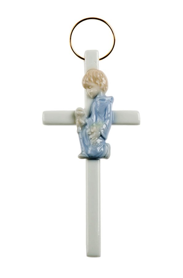 Croix porcelaine avec garçon bleu et rose, 14 cm
