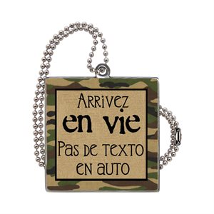Breloque pour auto camo «pas de texto», métal, 6cm, Français